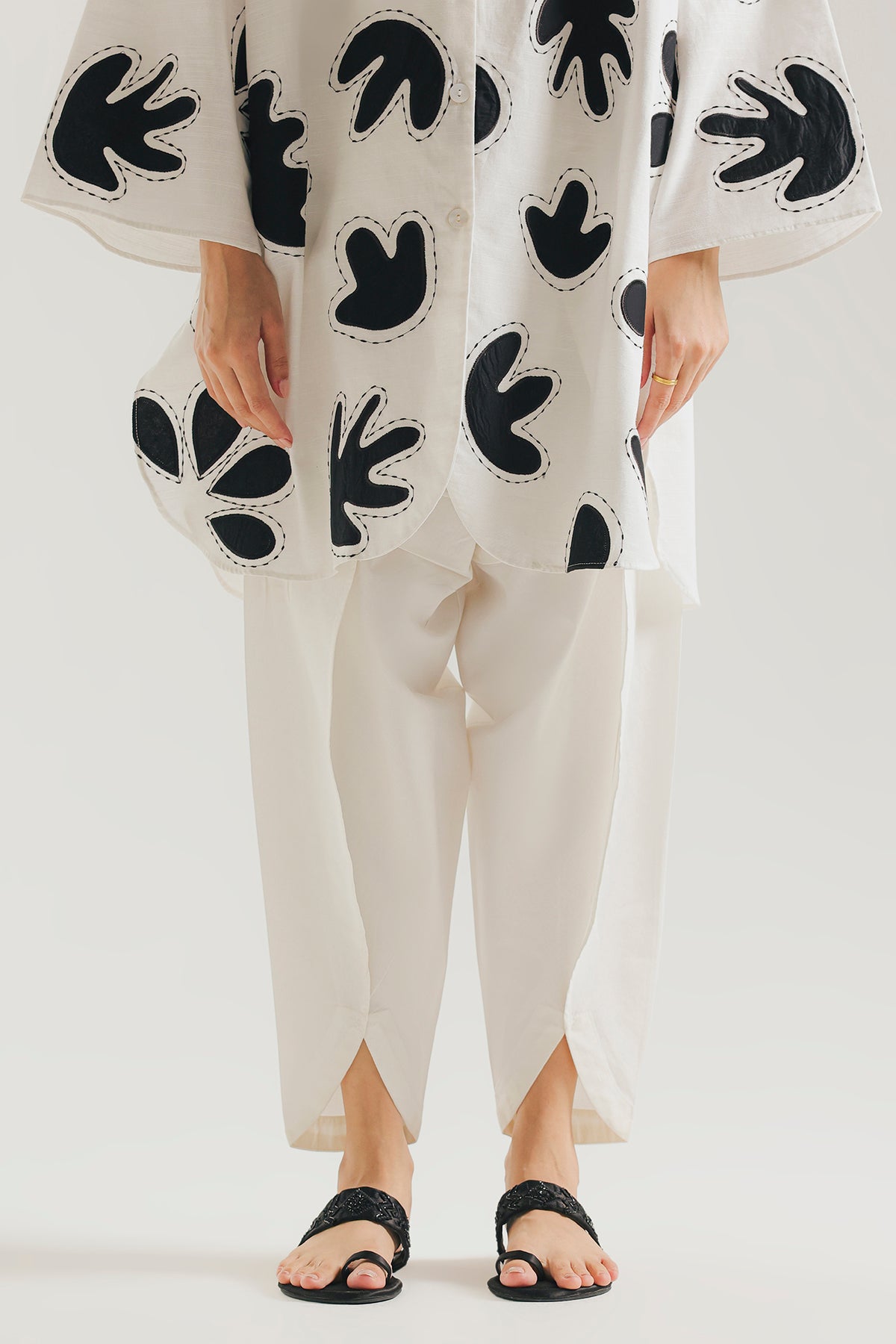 SHALWAR (E9742-102-001)