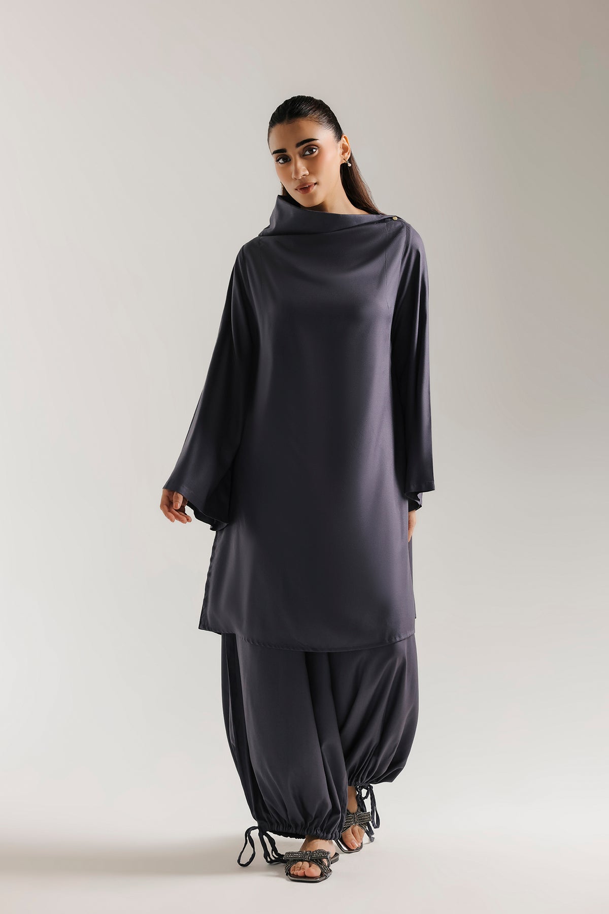 SOLID SUIT (E9746-102-908)