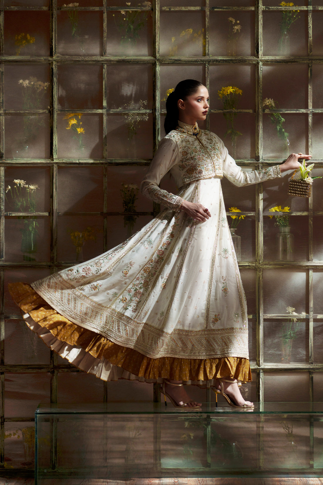 EMBROIDERED DRESS (E1121/104/005)