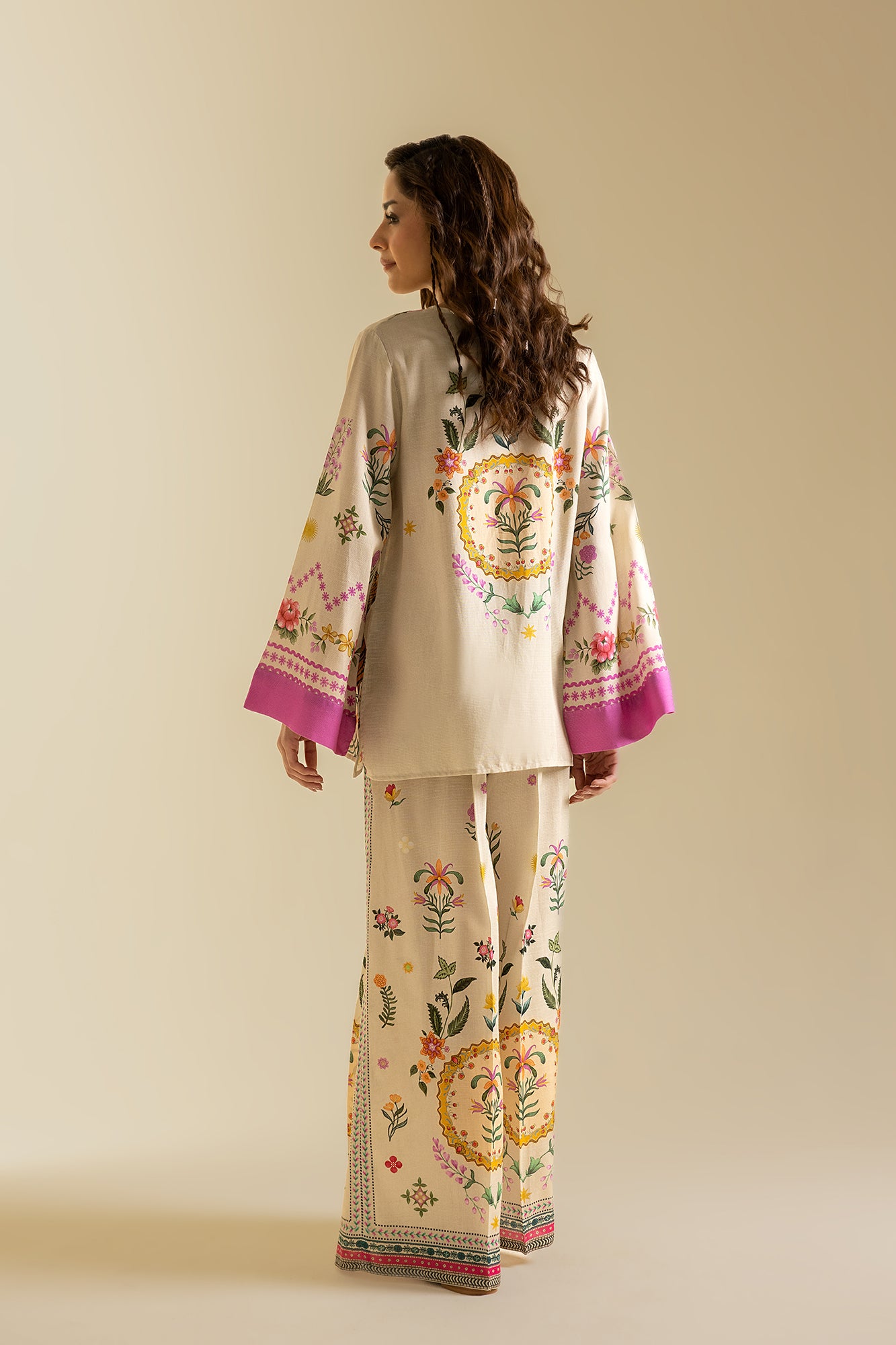 PRINTED SUIT (S3E119/004/0526)
