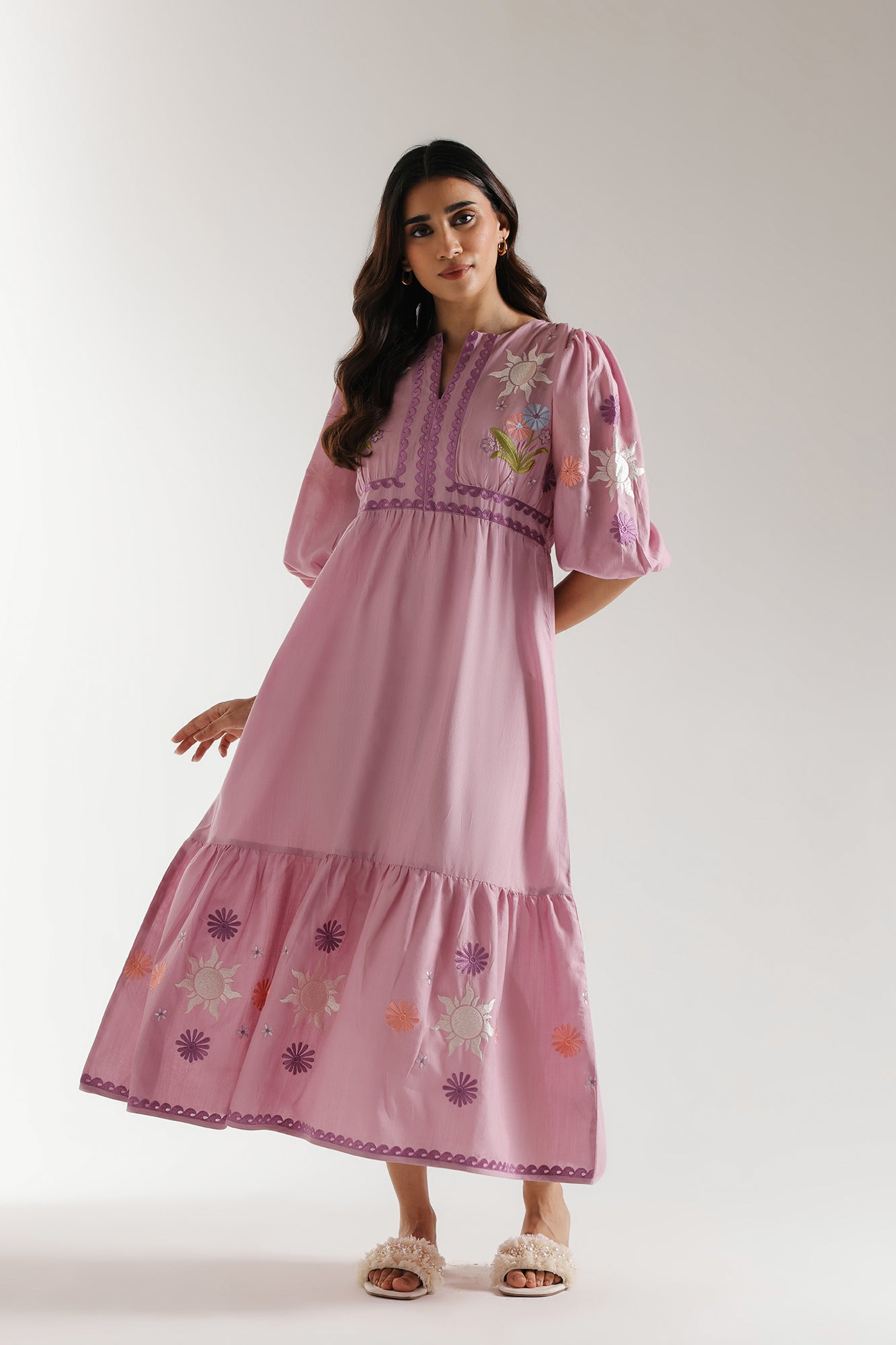EMBROIDERED DRESS (S3E6357/102/424)