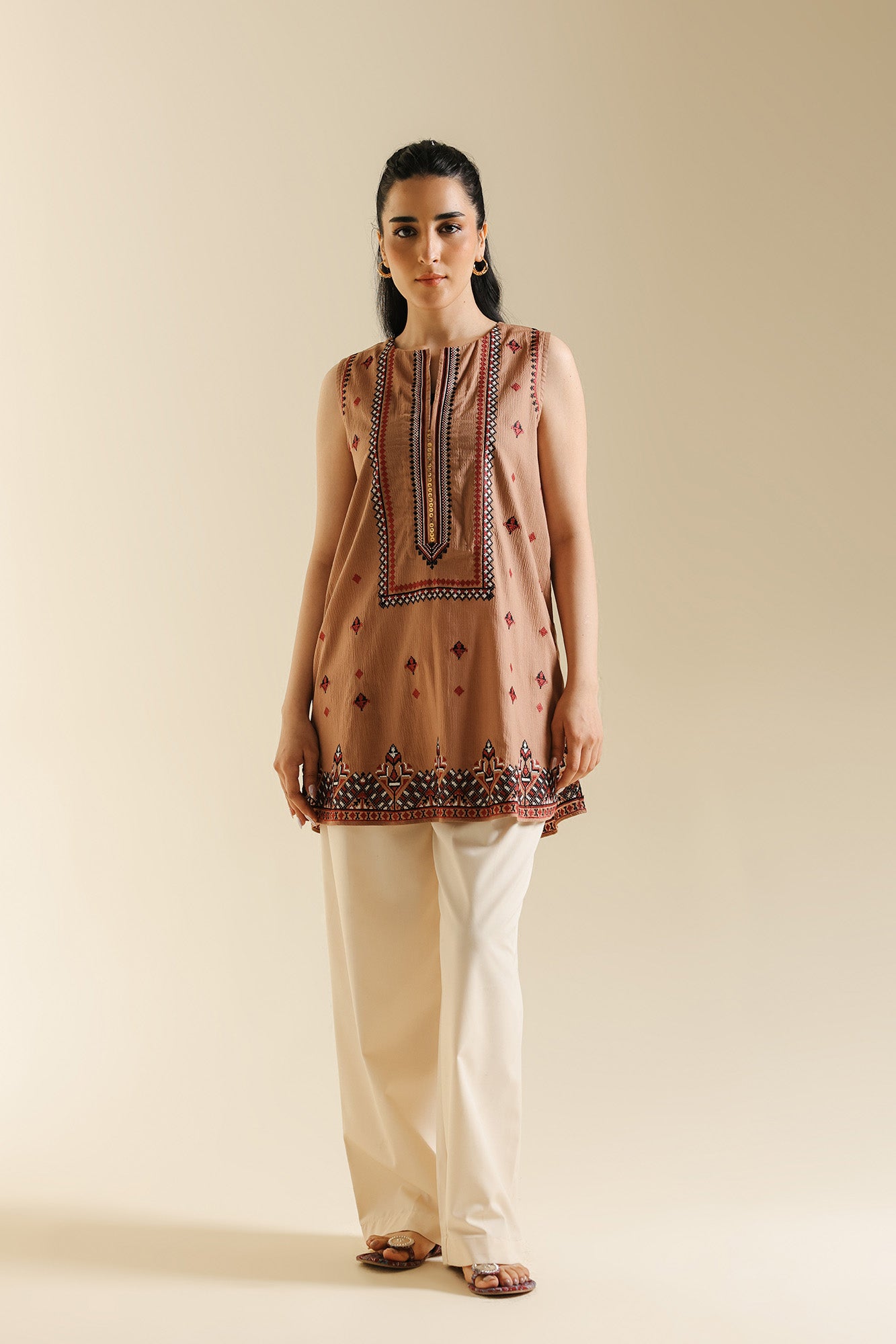 KURTI (S4E0587/119/804)