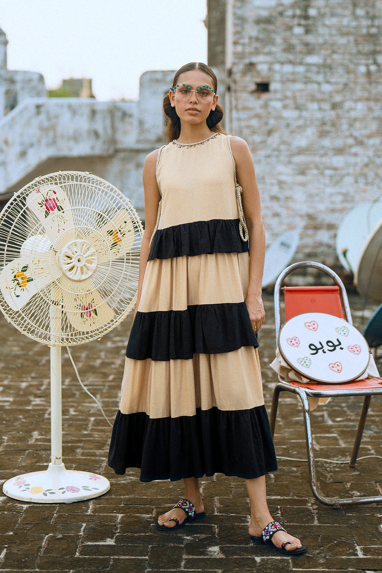 DRESS (S4E0597/119/112)