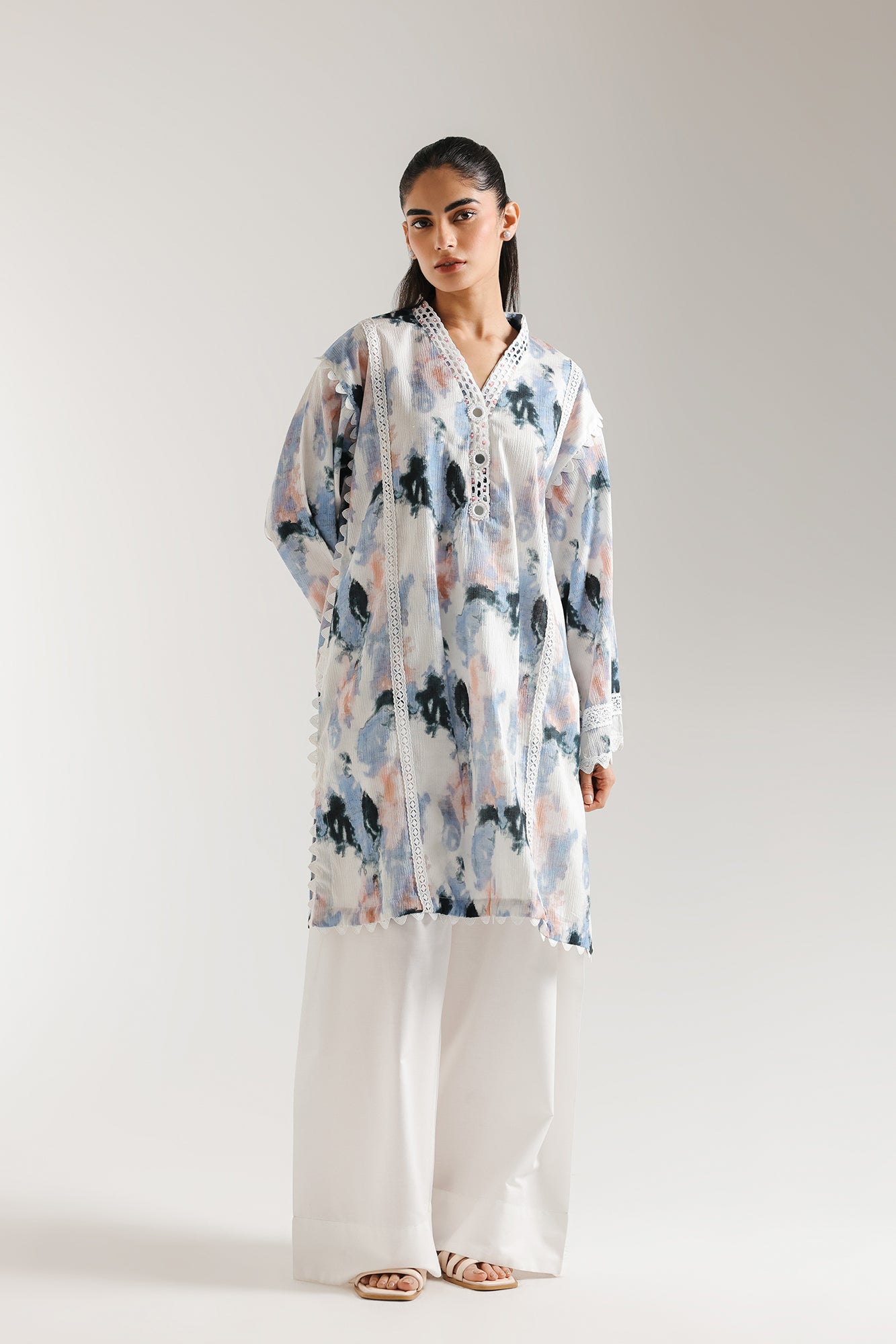 EMBROIDERED SHIRT (S7E6319/102/003)