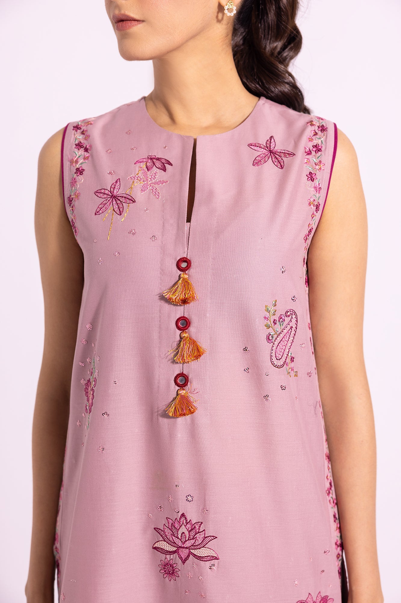 EMBROIDERED SUIT (E2187/103/527)